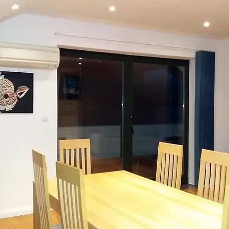 Nives Apartment *