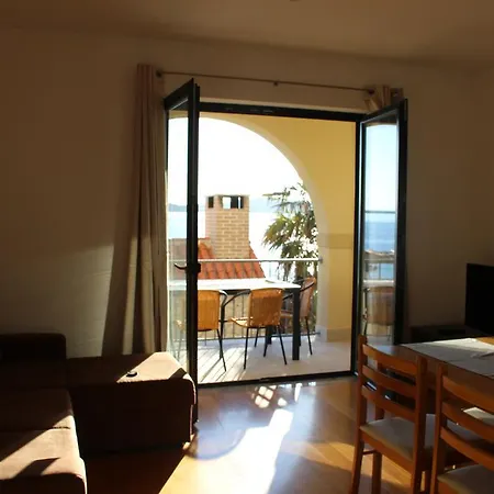Apartment Nives Bibinje