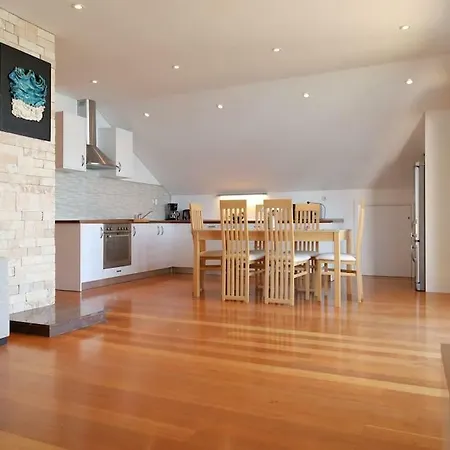 Apartment Nives *